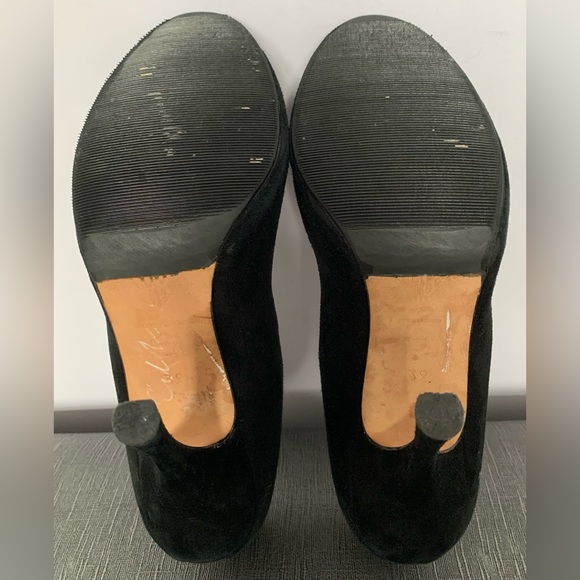 Terry de Havilland Bow Heel - Picture 8 of 9